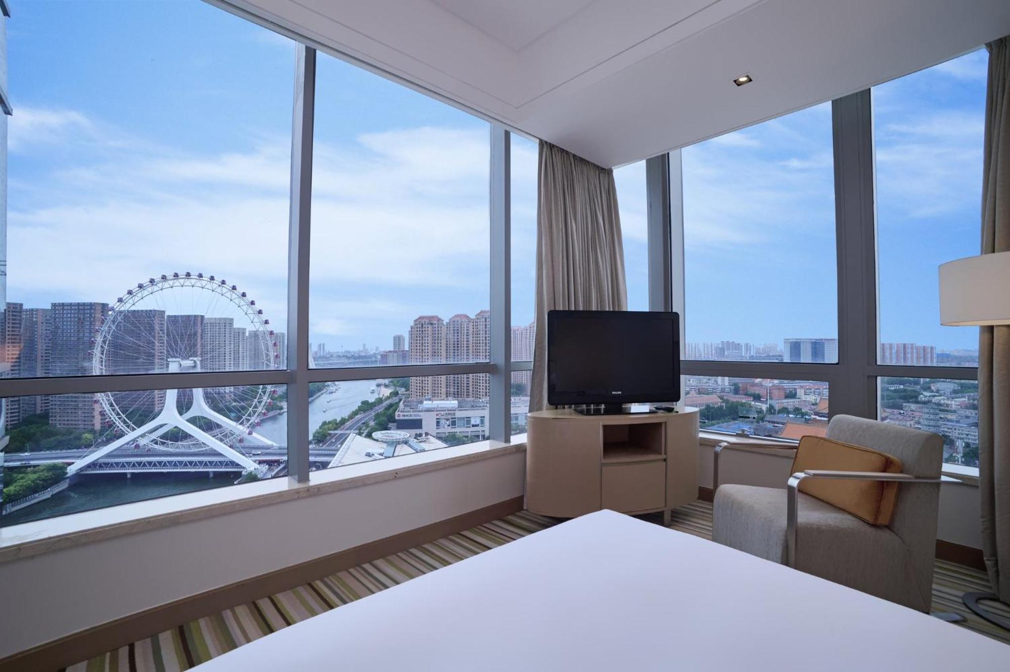 Holiday Inn Tianjin Riverside By Ihg Buitenkant foto